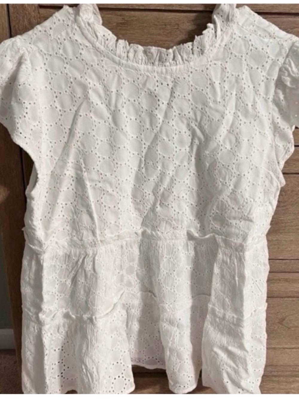 Sim & Sam White Eyelet Embroidered Blouse Size Medium